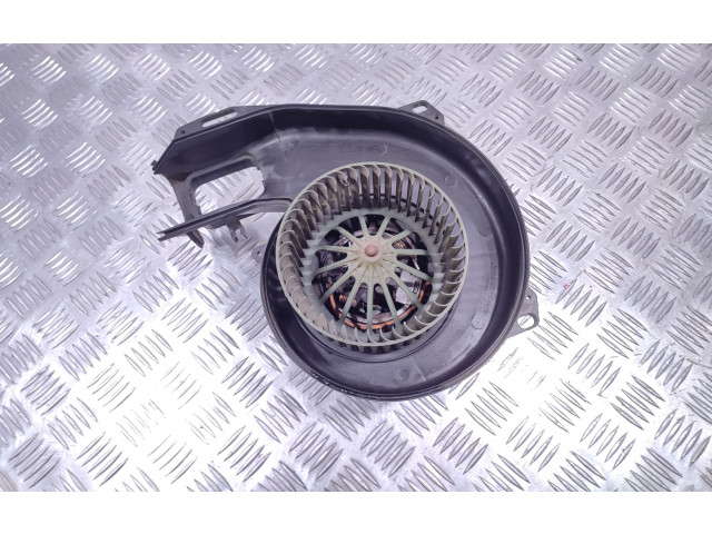 Вентилятор печки    13124703   Opel Meriva A