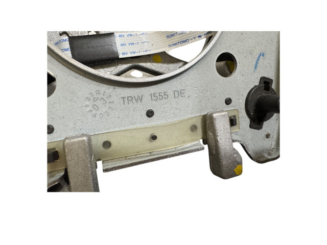 Volant Toyota Avensis T250 2005 1555DE  