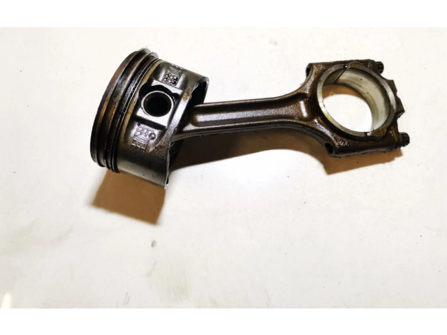  Поршень с шатуном    Volvo XC90  