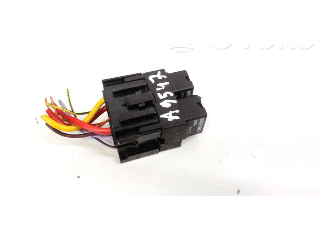   Pojistková skříňka 232303   Peugeot 406 1999