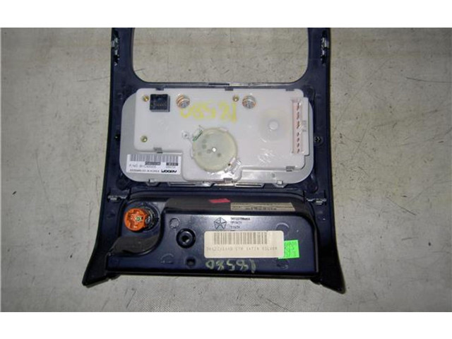 Блок управления климат-контролем p55037533ag Jeep Cherokee III KJ