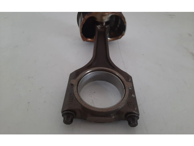 Поршень 0822363R, 0822363R Skoda Superb B6 (3T)