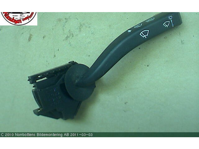 Ручка стеклоочистителей G4692752 Saab 9000 CS