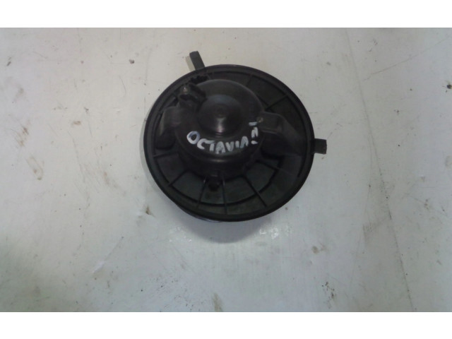 Вентилятор печки Skoda Octavia Mk2 (1Z)