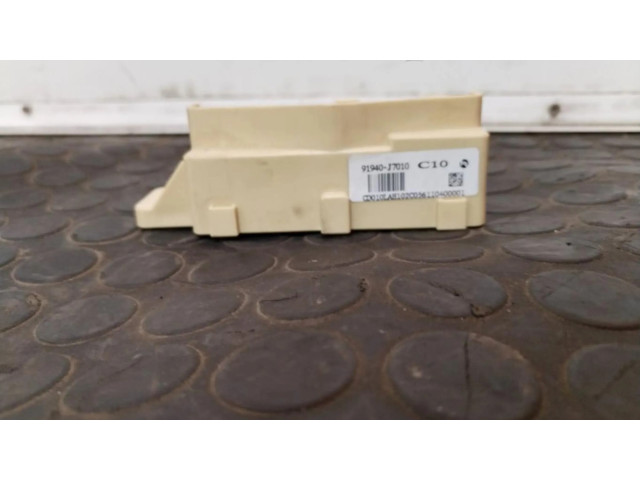 Блок предохранителей 91940-j7010   KIA Ceed    