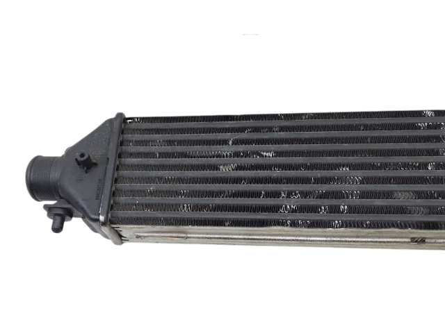 Интеркулер 50539340, 50532811 Alfa Romeo Giulietta