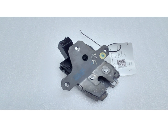 Замок задней крышки