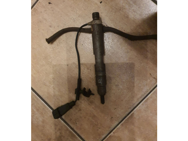 Форсунка 038130201F, 21900006701 Skoda Octavia Mk1 (1U)