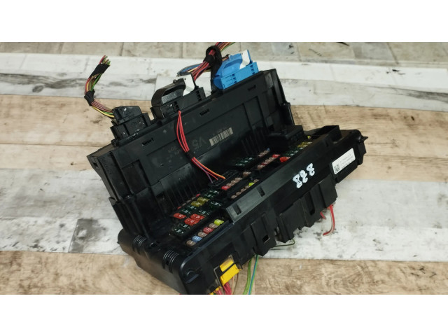 Pojistková skříňka 9252815, 270212 BMW 7 F01 F02 F03 F04 2012