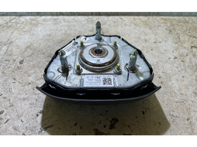 Подушка безопасности водителя 985709812R, 315200   Dacia Duster II