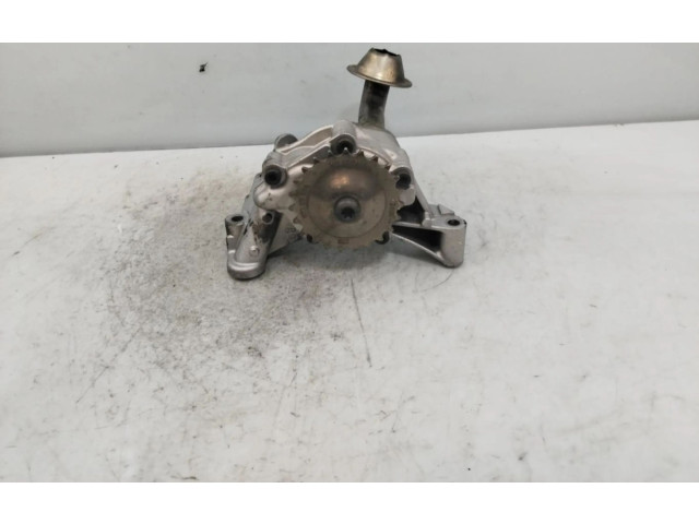 Масляный насос   038115105C  Audi A3 S3 8P 