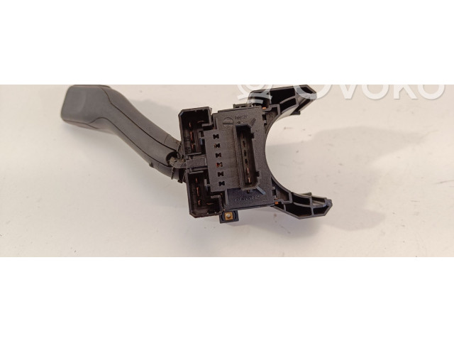 Ручка стеклоочистителей Audi A2 - года 4B0953503E