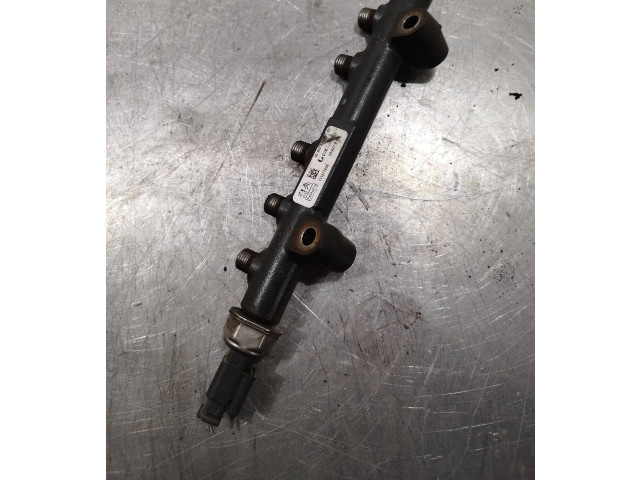 Топливная рампа 9685297580   Citroen C4 II   для двигателя 9hp