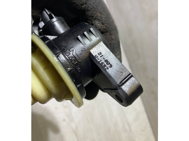 Топливная рампа v-1682   Citroen C3 Aircross  