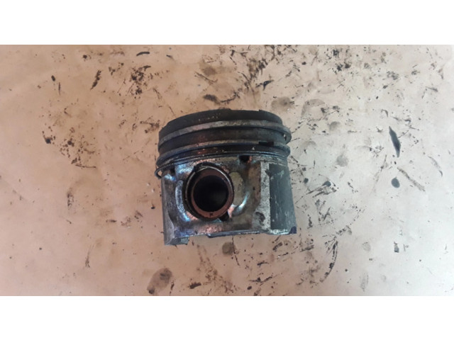  Поршень  NOCODE  Citroen C3 Picasso для дизельного двигателя 1.6