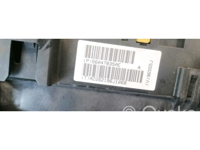 Блок предохранителей 56047835AE, 96555J Jeep Grand Cherokee (WK)