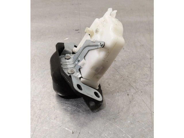 Zámek zadních dveří Nissan Leaf I (ZE0) 2011