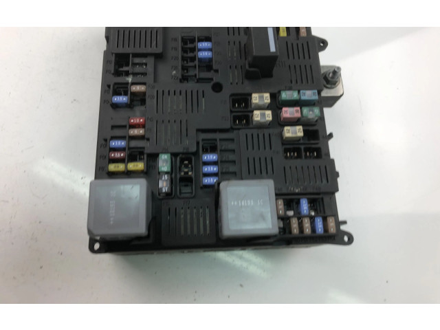 Блок предохранителей 31473771 Volvo XC90