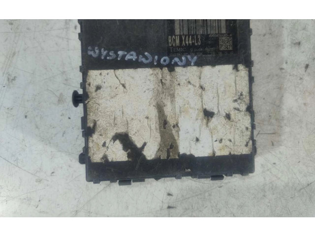 Блок комфорта 8200874483   Renault Twingo I   