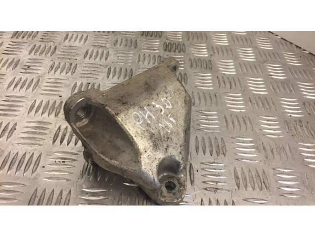 Кронштейн крепления коробки передач