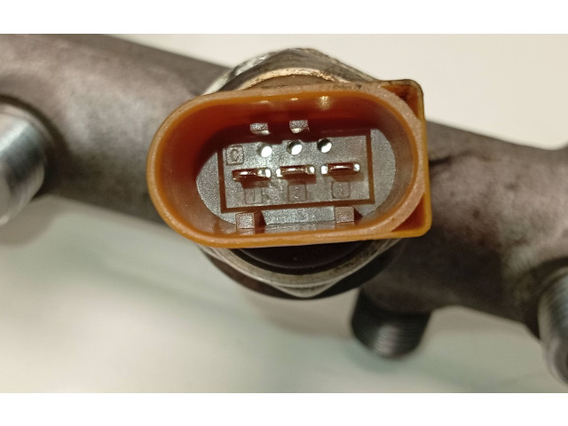 Топливная рампа 059130089AH, 059130758K Audi A5 8T 8F для двигателя CGKA