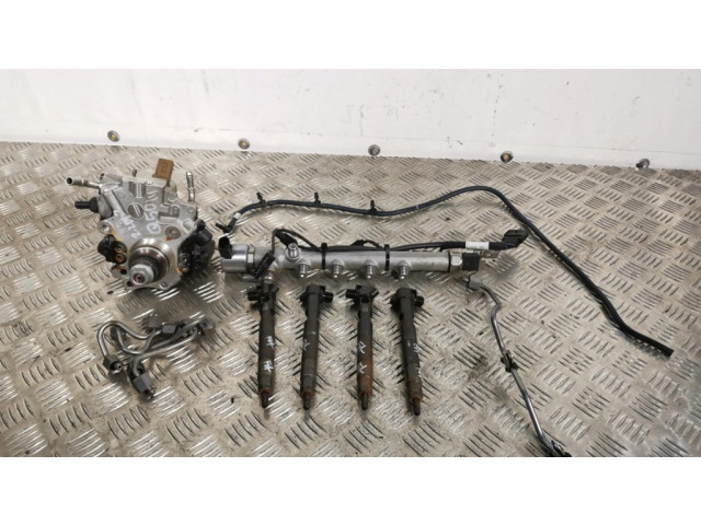 Vstřikovač A6510700900, A6510702387 Infiniti Q50 pro naftový motor 2.2