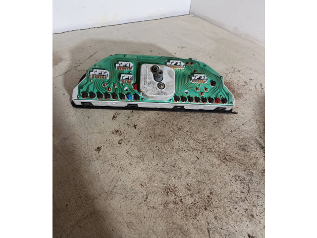 Панель приборов    Volvo V70       