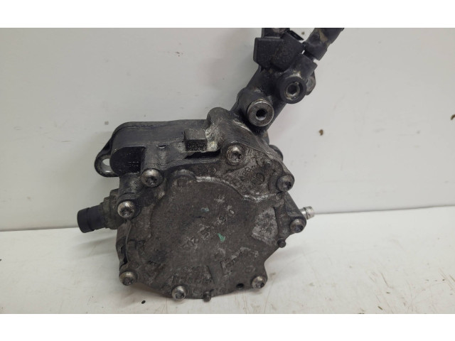 Вакуумный насос 038145209   Volkswagen Caddy