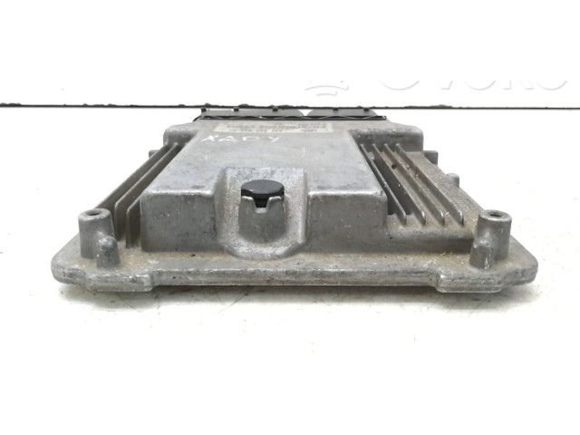 Řídící jednotka 03G906016DM, 0281011882 Volkswagen Caddy 2006