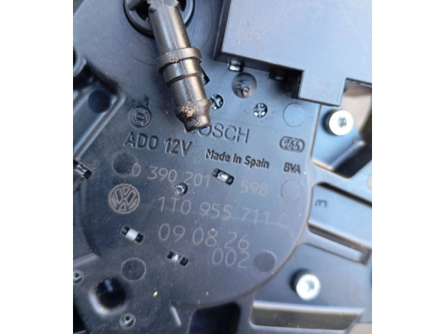 Моторчик заднего дворника 1T0955711C, 0390201598 Volkswagen Caddy