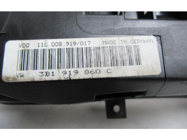 Přístrojová deska Volkswagen Passat Alltrack 1998