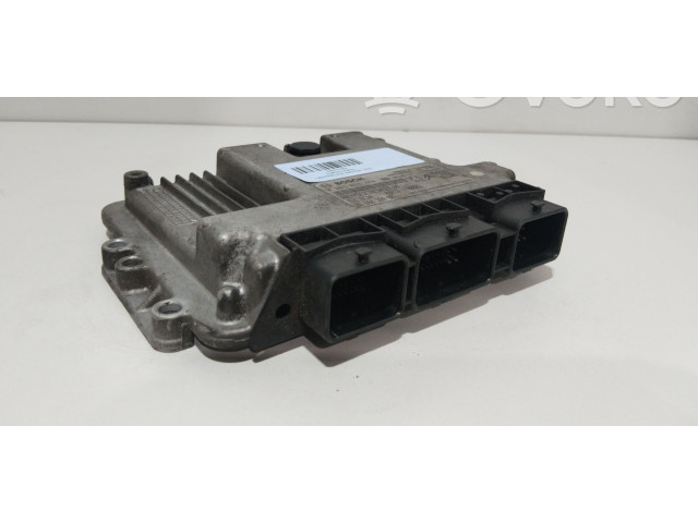 Блок управления двигателя 0281014444   Citroen Nemo