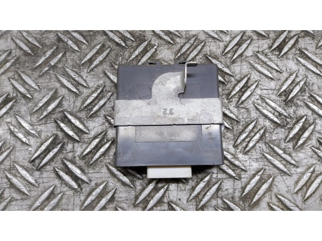 Блок управления Mitsubishi Grandis