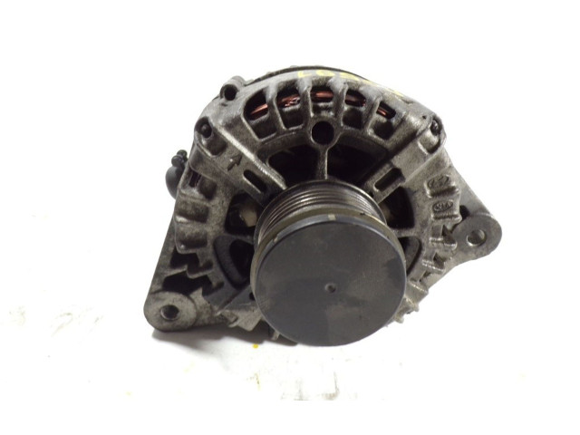 Генератор 373002F100, 373002F100   KIA Sorento      