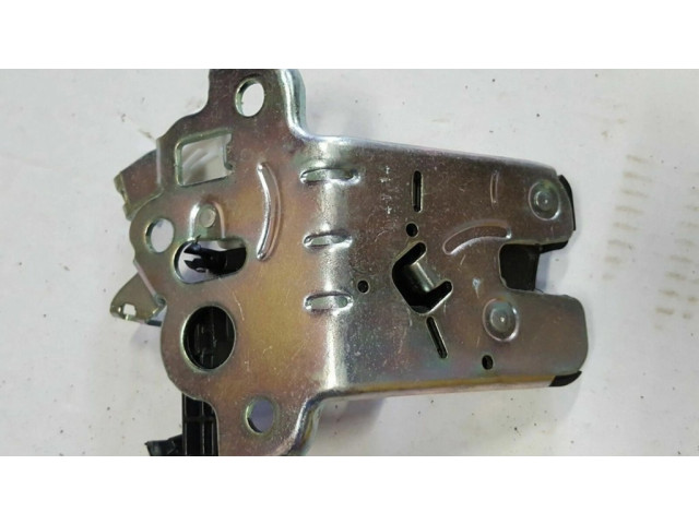 Zámek zadních dveří 4H0827505A   Audi A3 S3 8V 2015