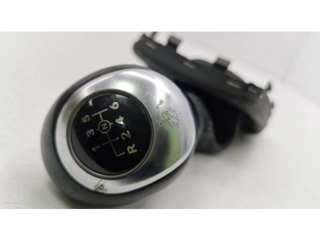 Отделка рычага переключения передач (кожа, головка)