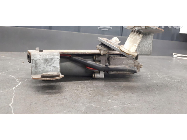 Моторчик заднего дворника 6K9955713    Volkswagen Caddy