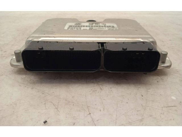 Блок управления двигателем Блок управления    Skoda Superb B5 (3U)