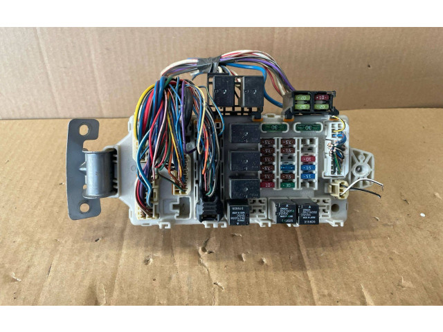 Блок предохранителей 512090145, 9184OW Mitsubishi Grandis