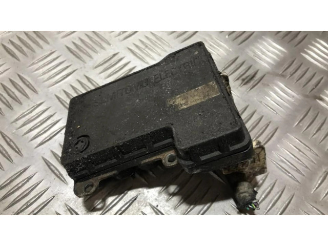 Блок управления АБС md42a4   Mazda 626