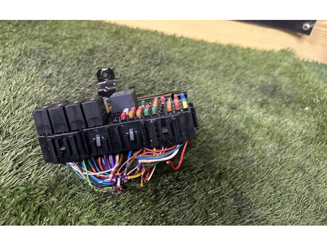   Pojistková skříňka 10282645   MG ZS 2023