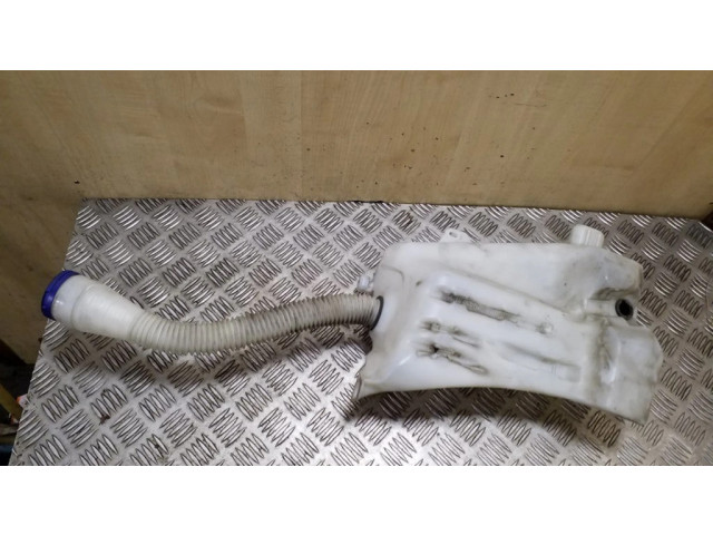 Бачок оконной жидкости