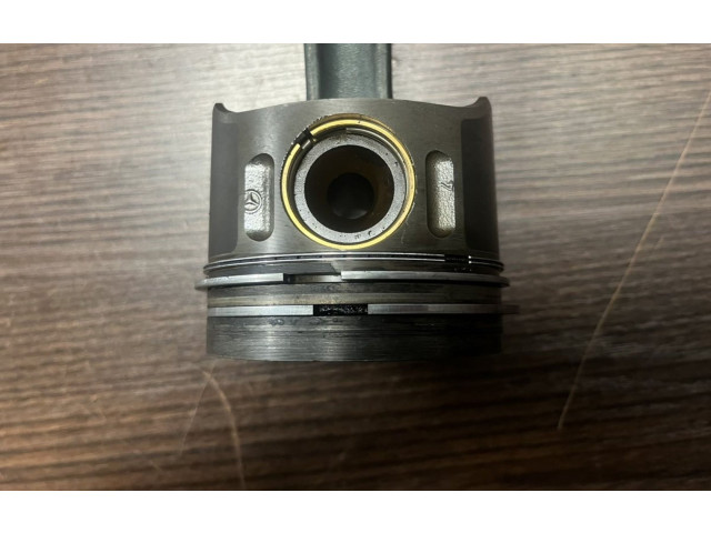 Píst 6460300717, 6460300717 Mercedes-Benz Vito Viano W639 OM646.982