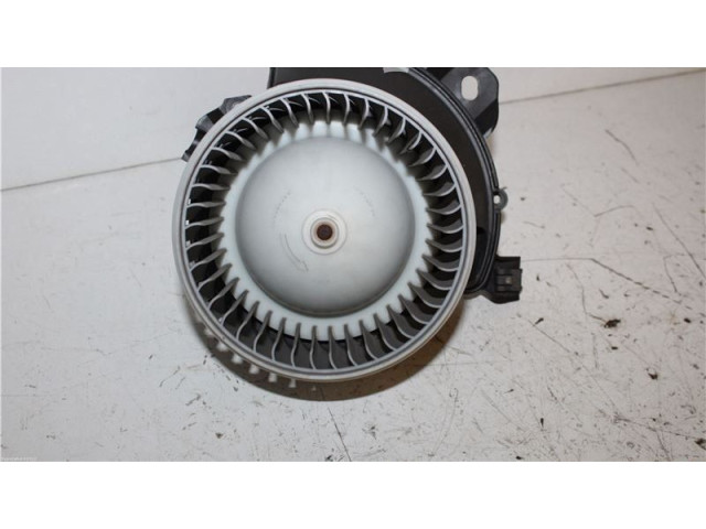 Вентилятор печки    77364956, 164230100   Fiat Punto Evo