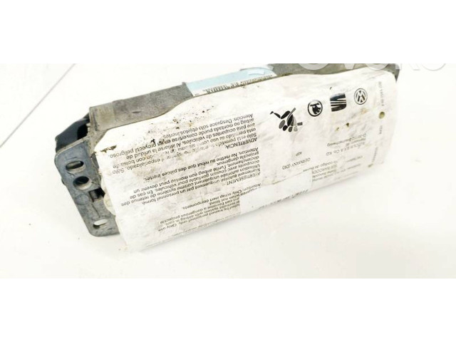 Подушка безопасности пассажира 1K0880204N   Skoda Octavia Mk2 (1Z)