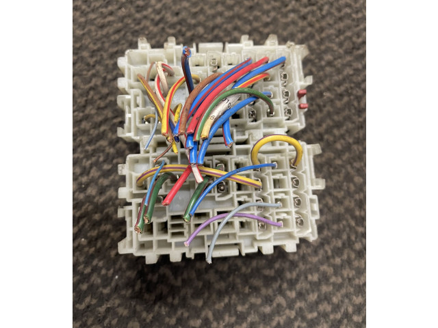 Блок предохранителей 6G9T14C507 Ford S-MAX