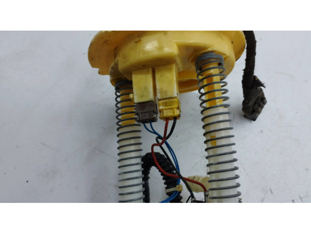 Насос топлива (в топливном баке)