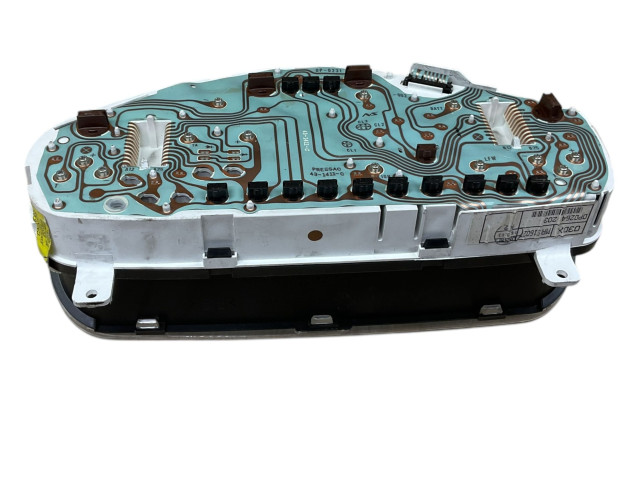 Панель приборов OP0179001 Mitsubishi Carisma