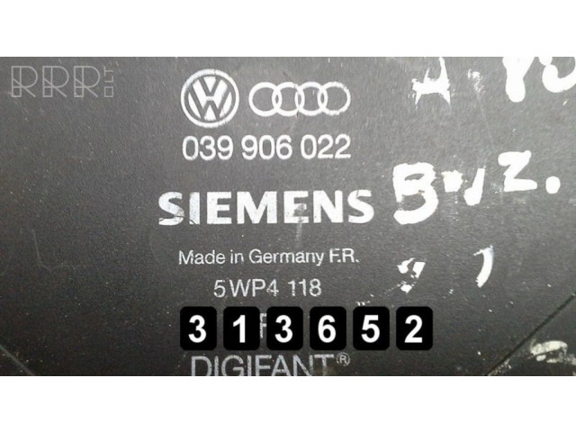 Блок управления двигателя 039906022 Audi 80 90 B3
