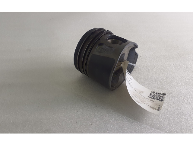  Поршень    SsangYong Rexton  